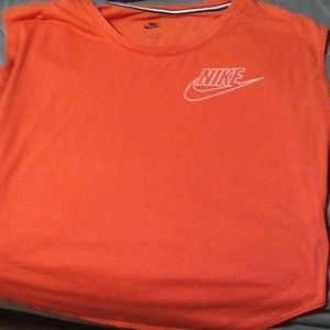 Nike top small coral color